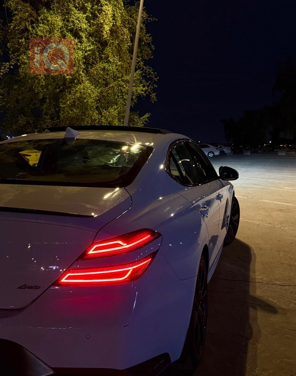 جنسس G70